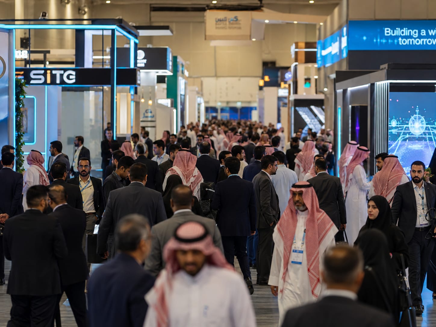 الالتزام على الوقت وذات جودة عالية